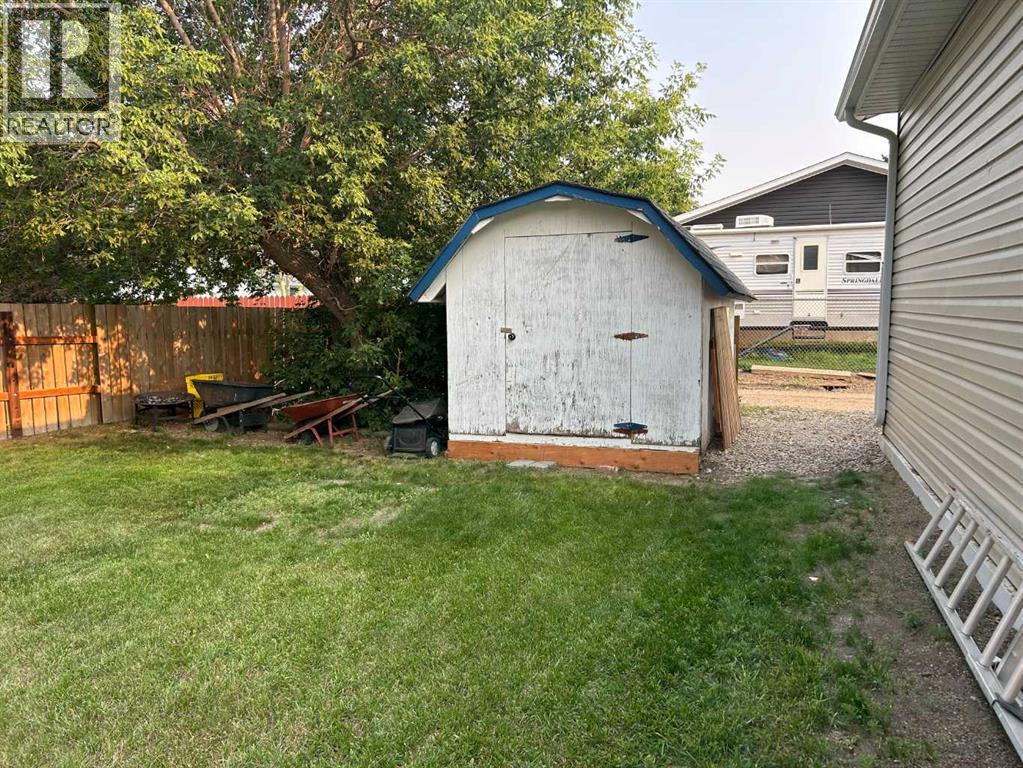 949 3 Avenue N - 9