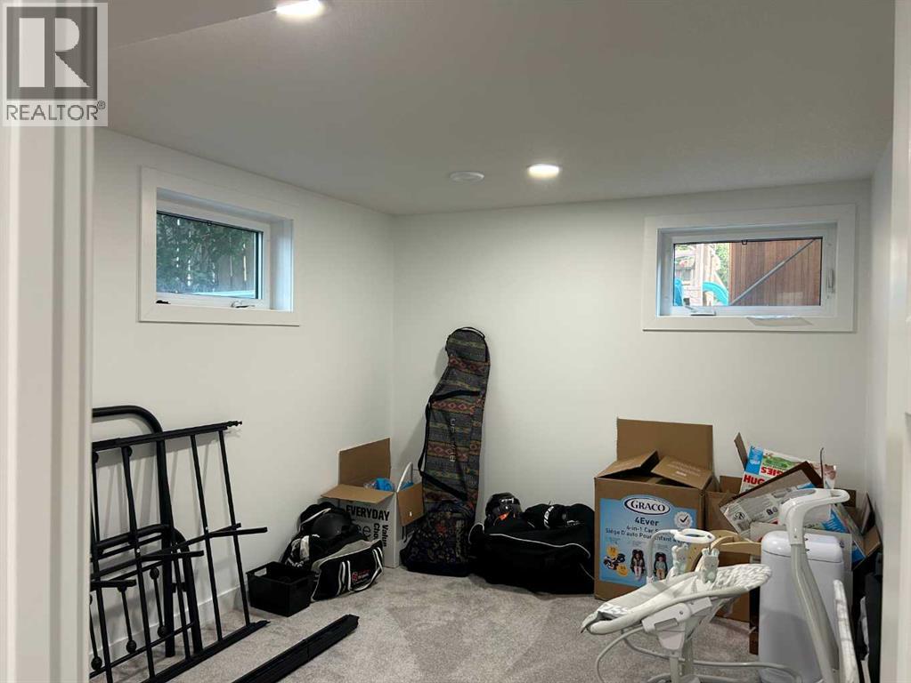 949 3 Avenue N - Image 30