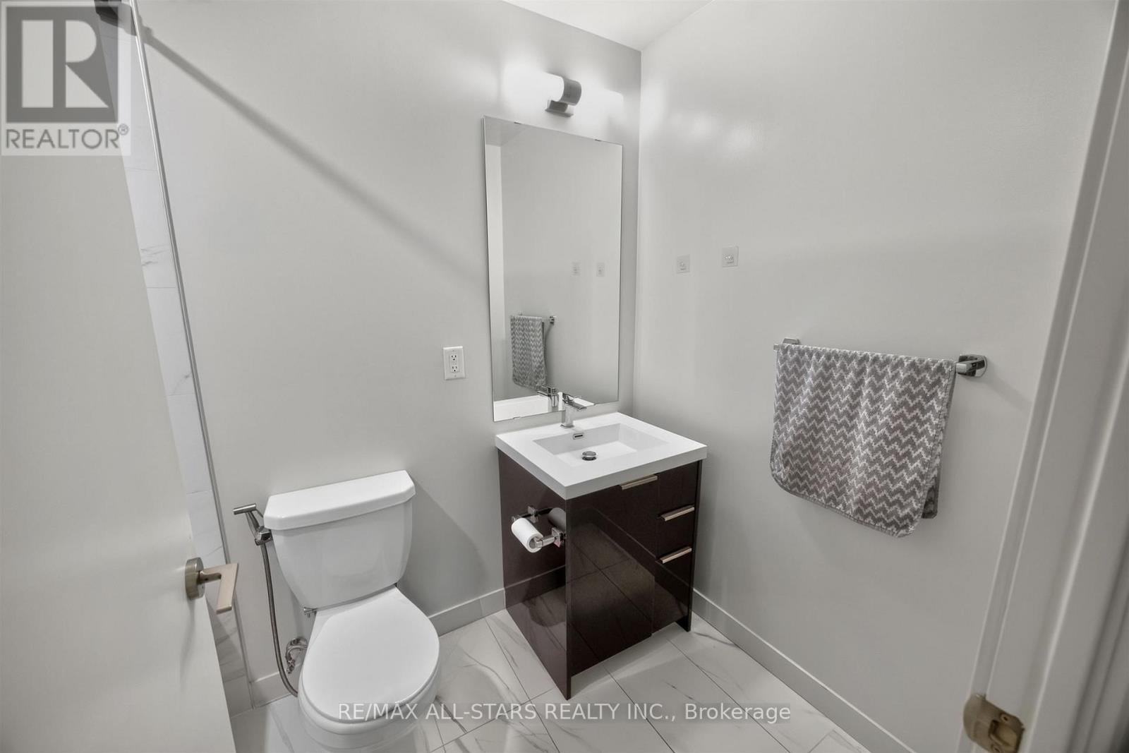 #309 90 GLEN EVEREST ROAD - 28
