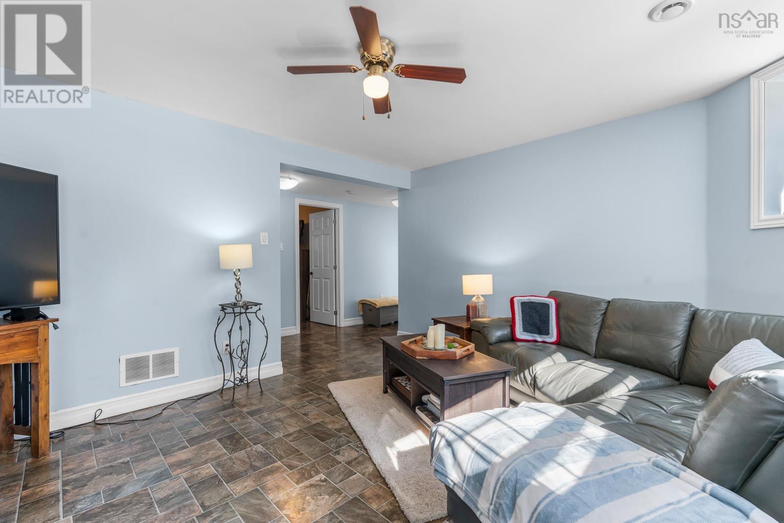 65 Beamish Road - 16