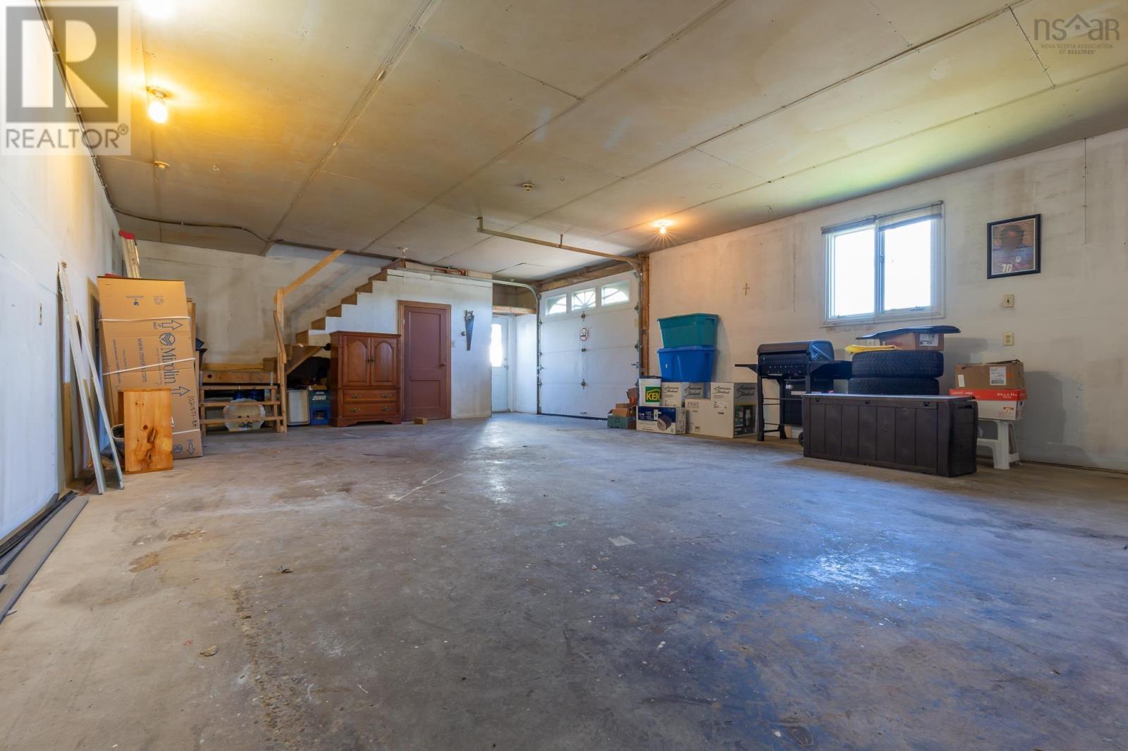 12 Waye Court - 37
