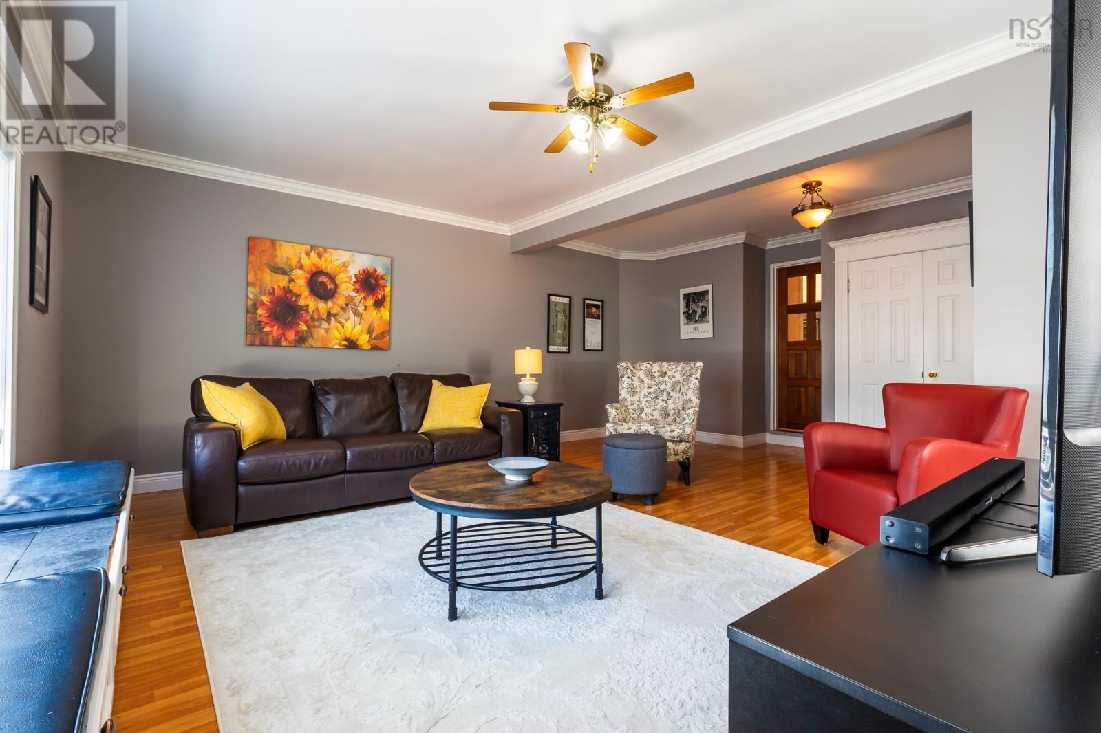 Property 20 of 39 of 12 Waye Court