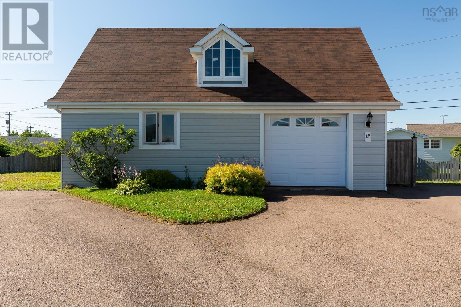 12 Waye Court - 5