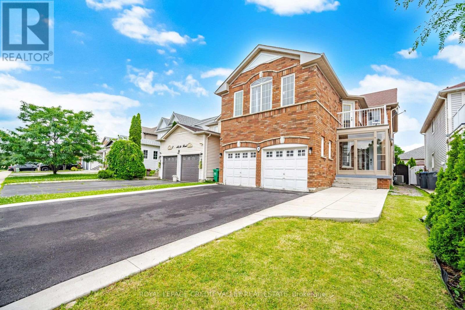 5 PORCHLIGHT ROAD - 4