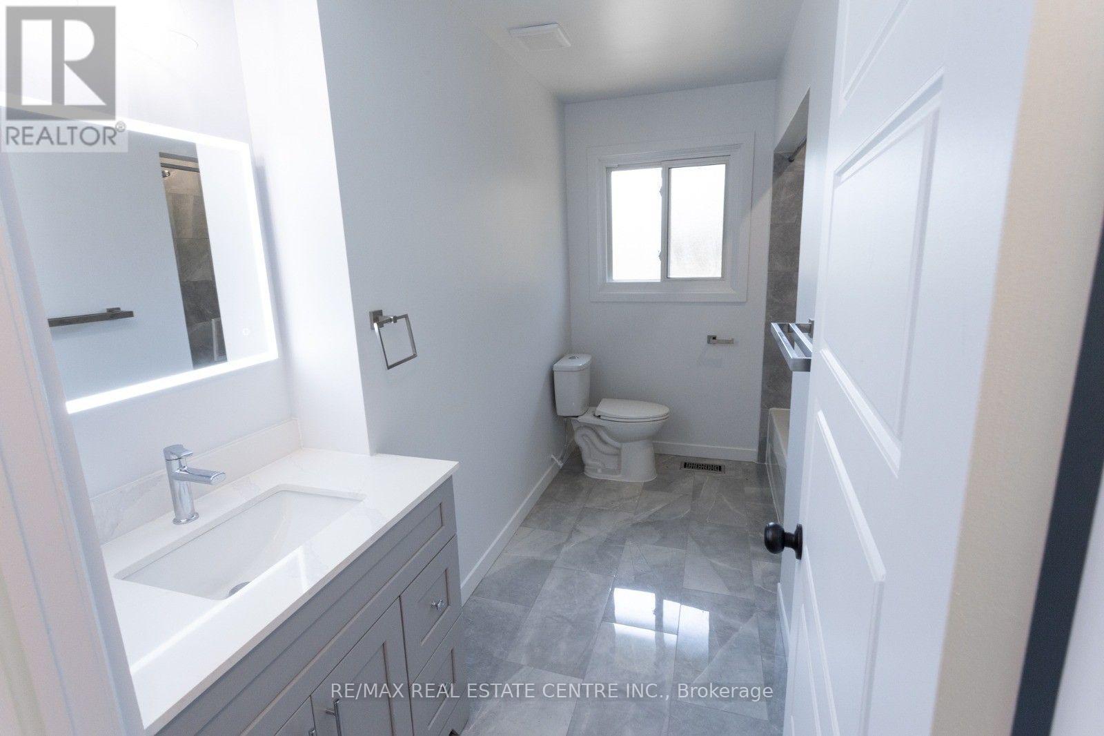391 TAMARACK DRIVE - 15