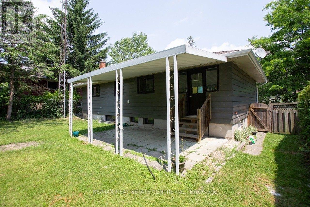 391 TAMARACK DRIVE - 17