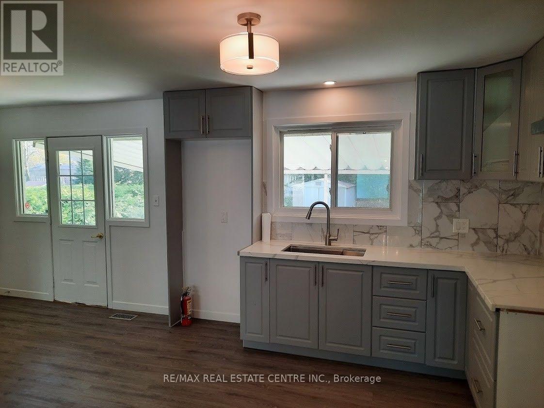 391 TAMARACK DRIVE - 5