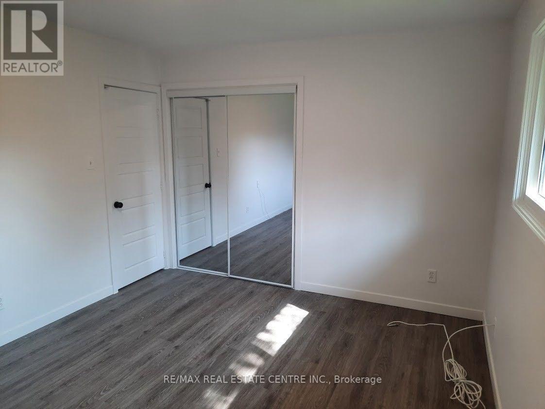 391 TAMARACK DRIVE - 9