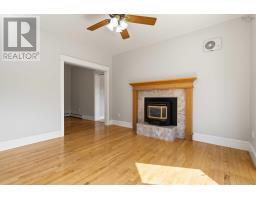 Kitchen - 19 Bayers Mill Road, Musquodoboit Harbour, NS B0J2L0 Photo 6