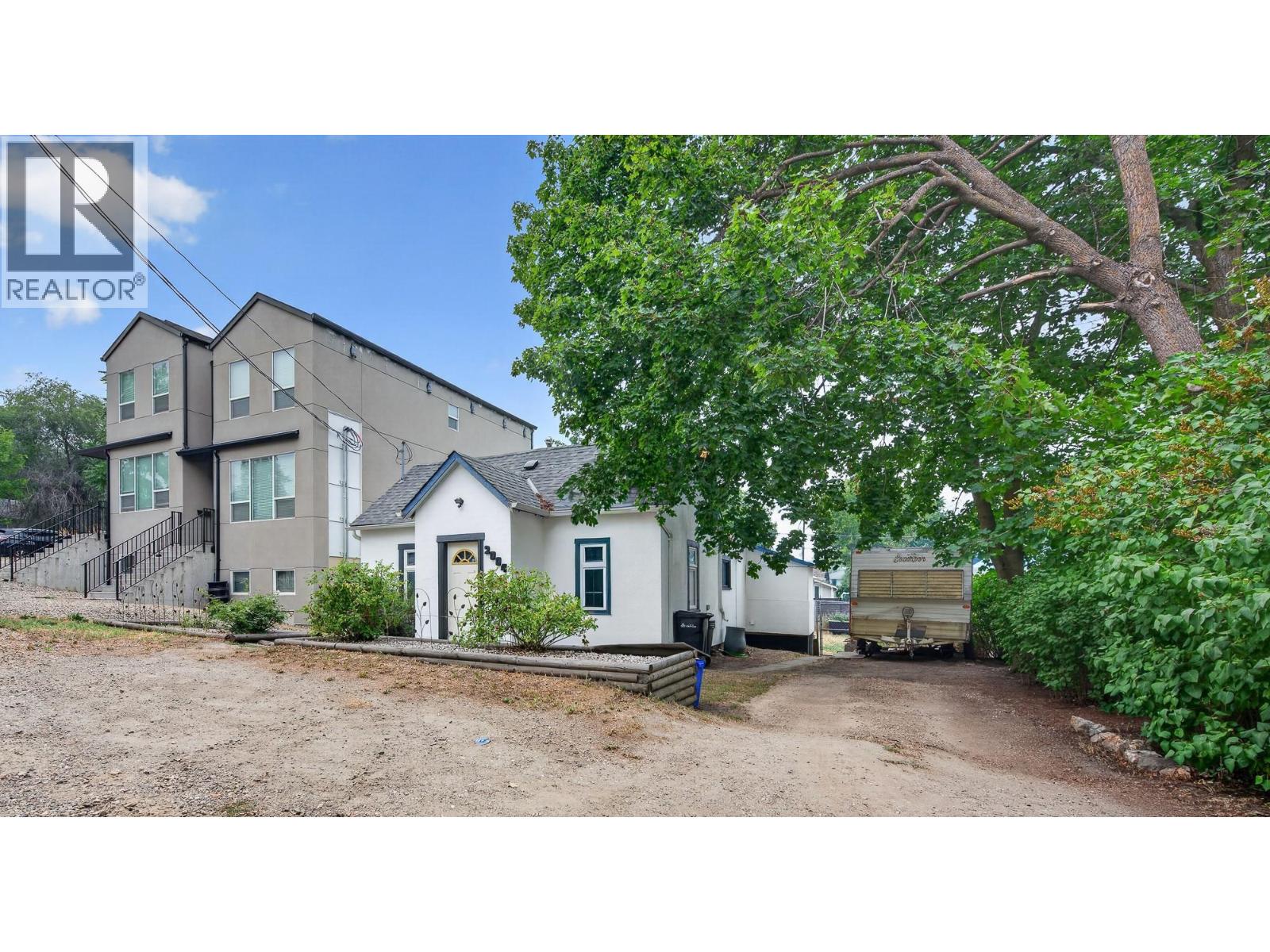 2004 33 Street - 5