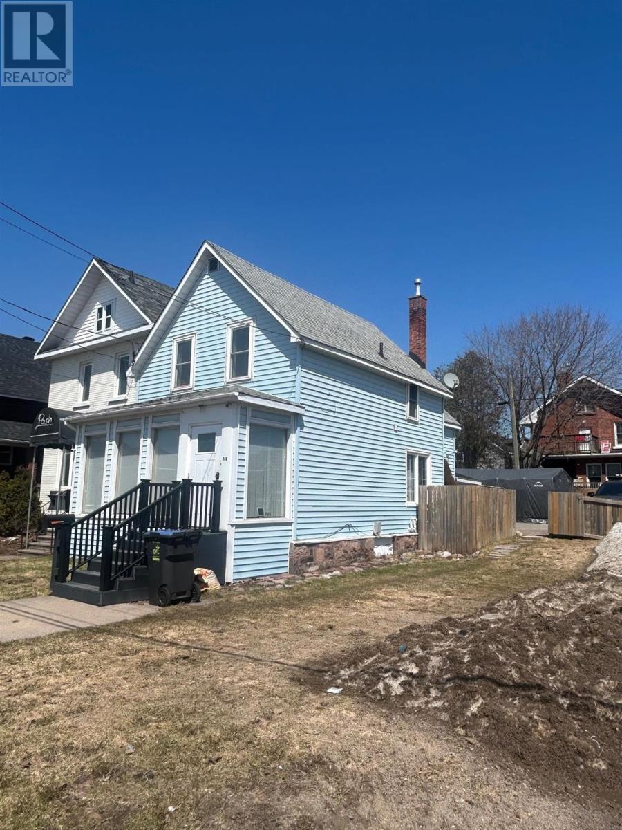 356 Albert ST