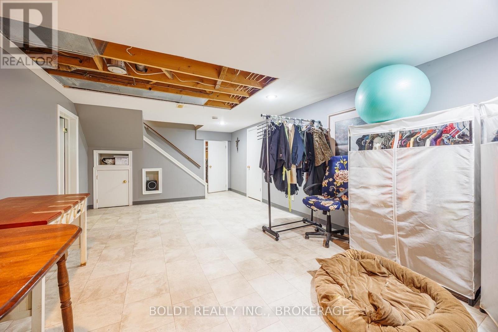 259 FARR STREET - Image 17