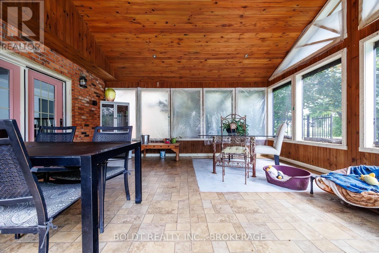 259 FARR STREET - Image 20