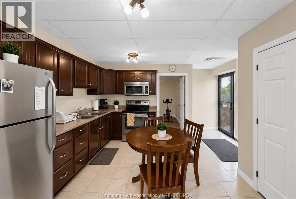 255B William STREET South, Chatham — photo 3