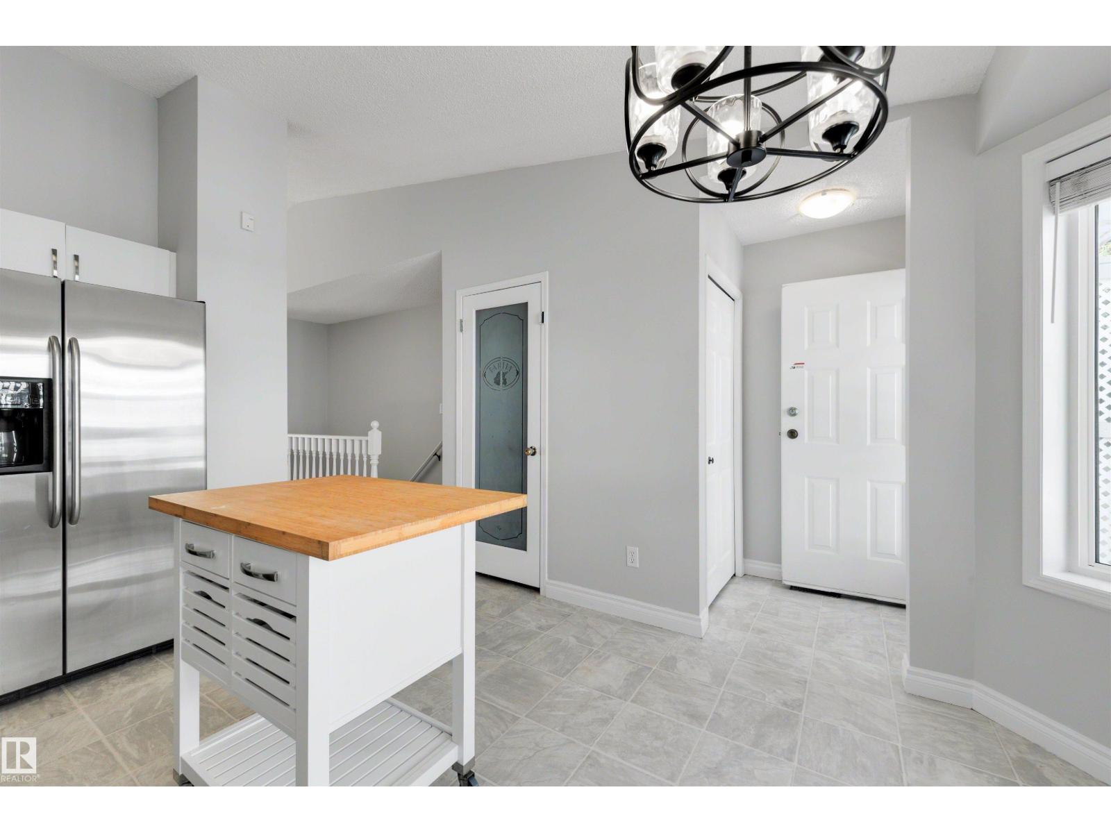 #43 3311 58 ST NW - Image 14