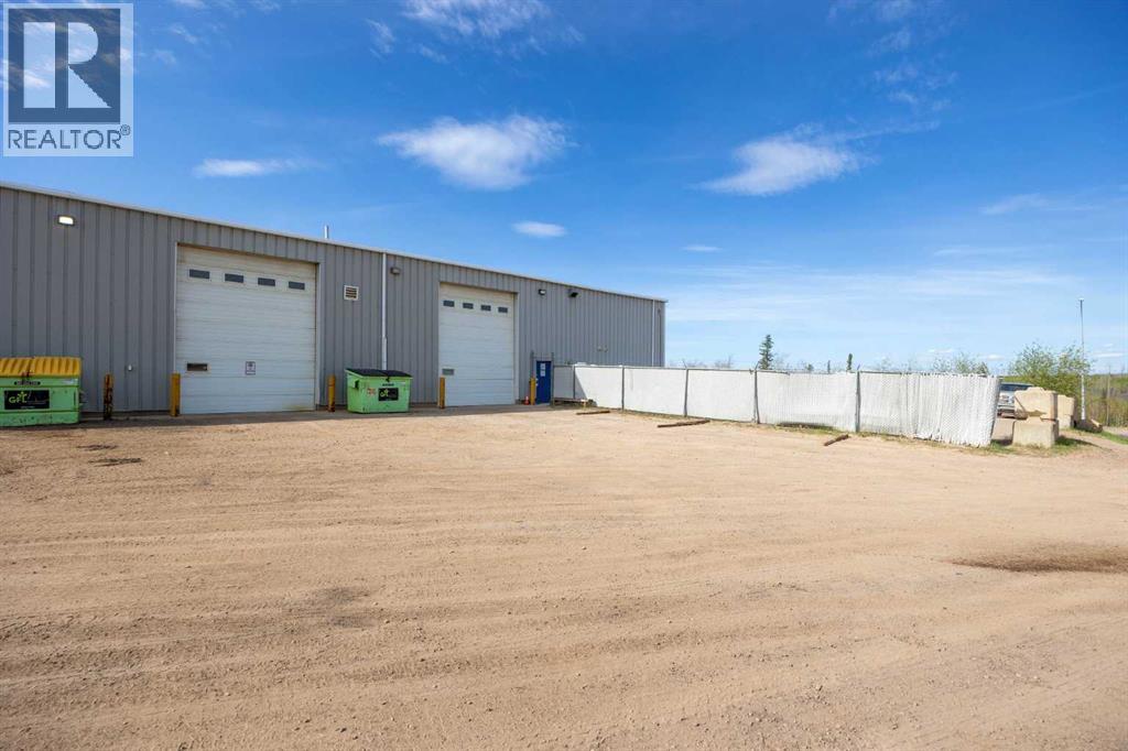 290 Maclennan Crescent - Photo 35