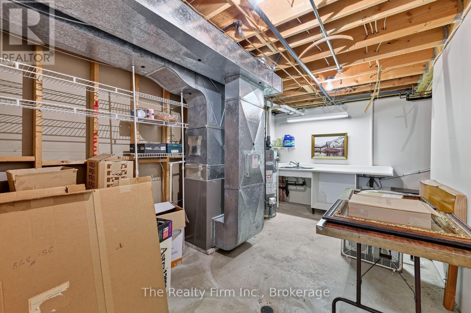 573 LANSDOWNE AVENUE - Image 28