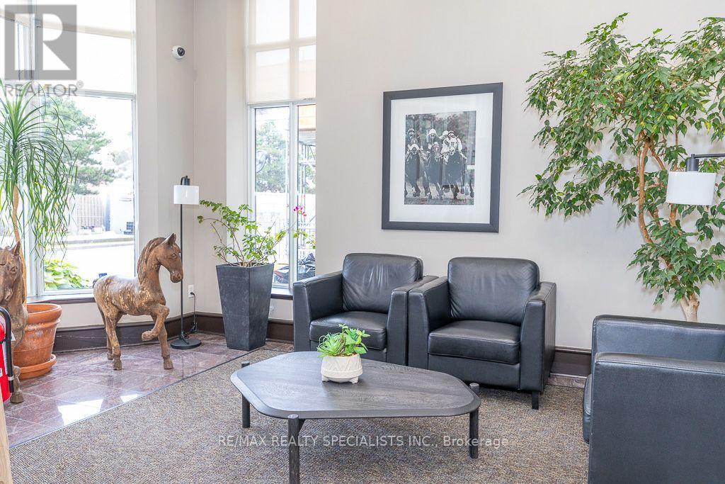 #1309 21 OVERLEA BOULEVARD - 8