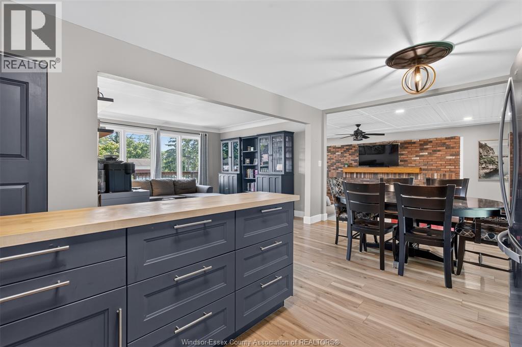 520 FRONT ROAD - 12