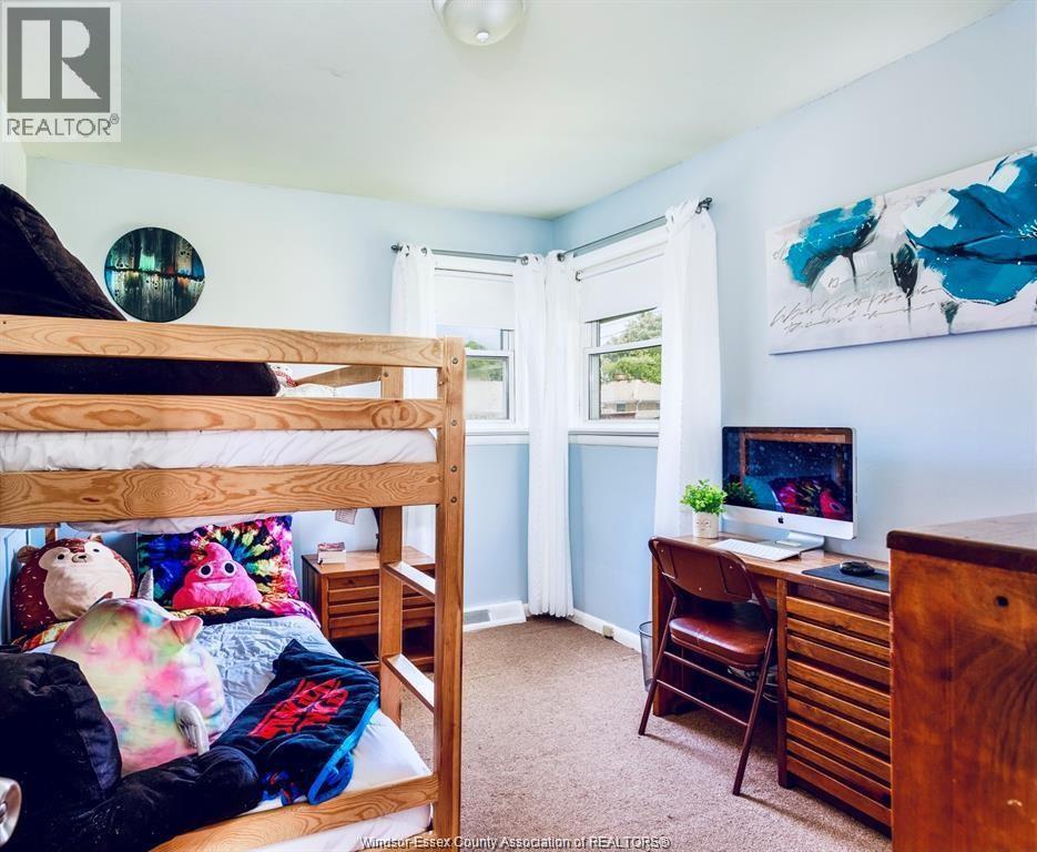 3775 MYRTLE - 12
