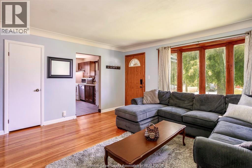 3775 MYRTLE - 5