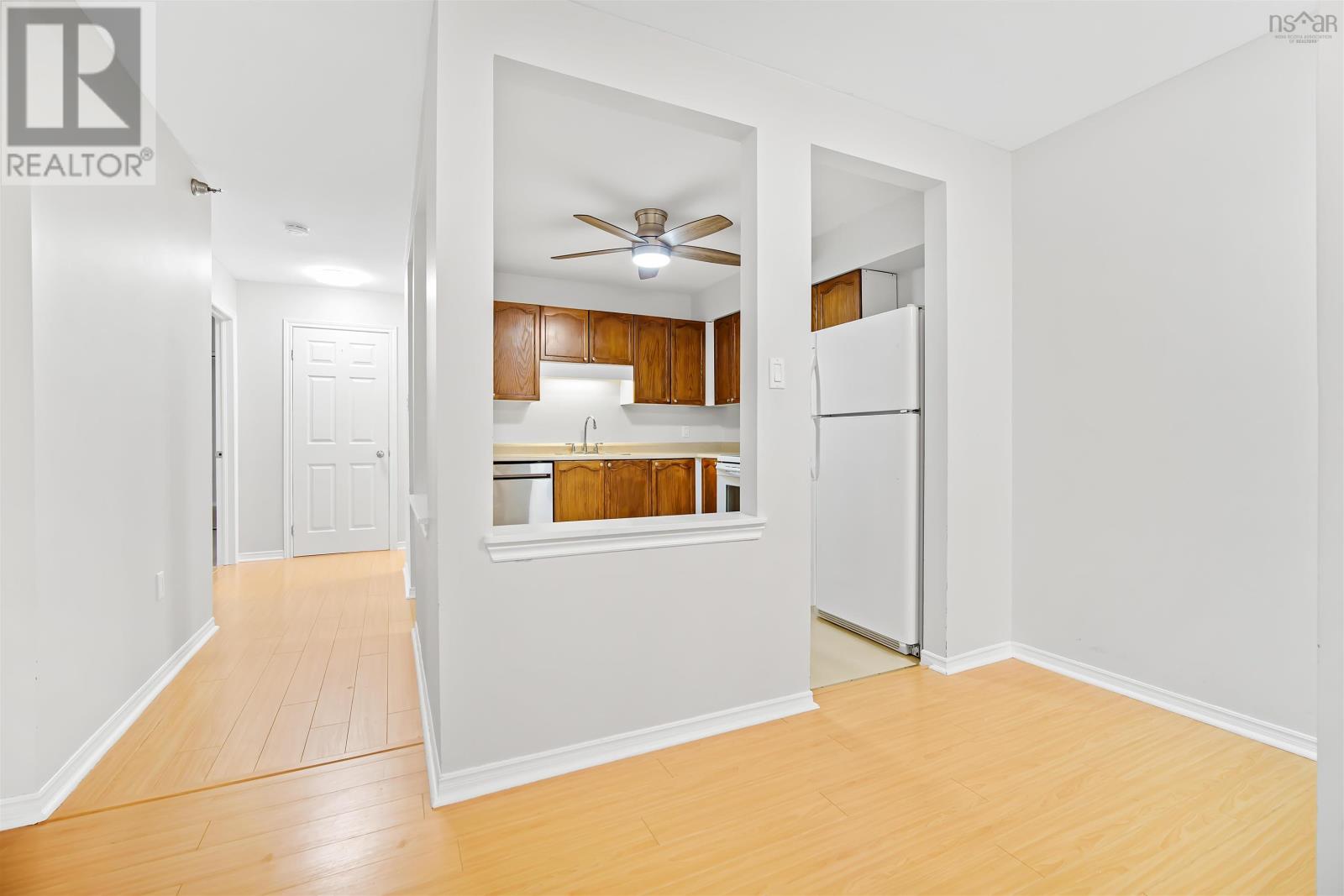 #306 83 Kearney Lake Road, Cambria Park - 12