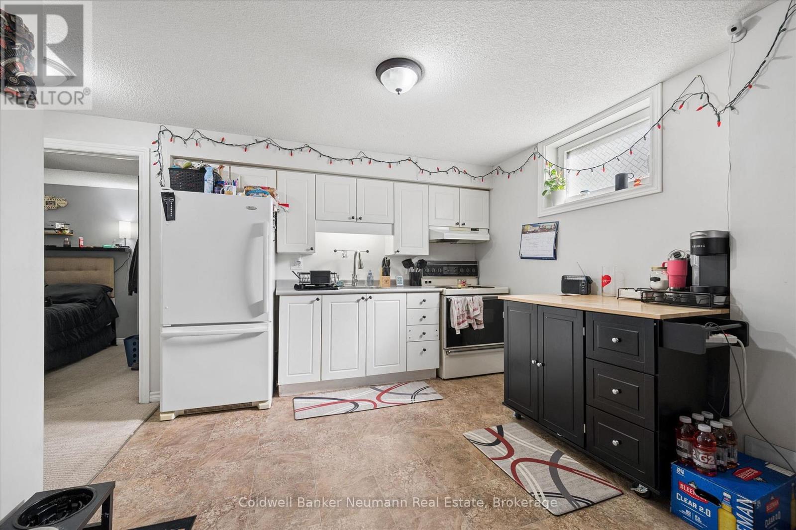 81 CANDLEWOOD DRIVE - Image 26