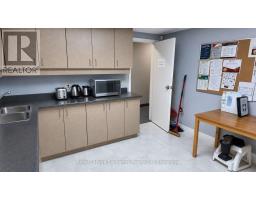 381 Lambton Street, Kincardine, ON N2Z2B2 Photo 6