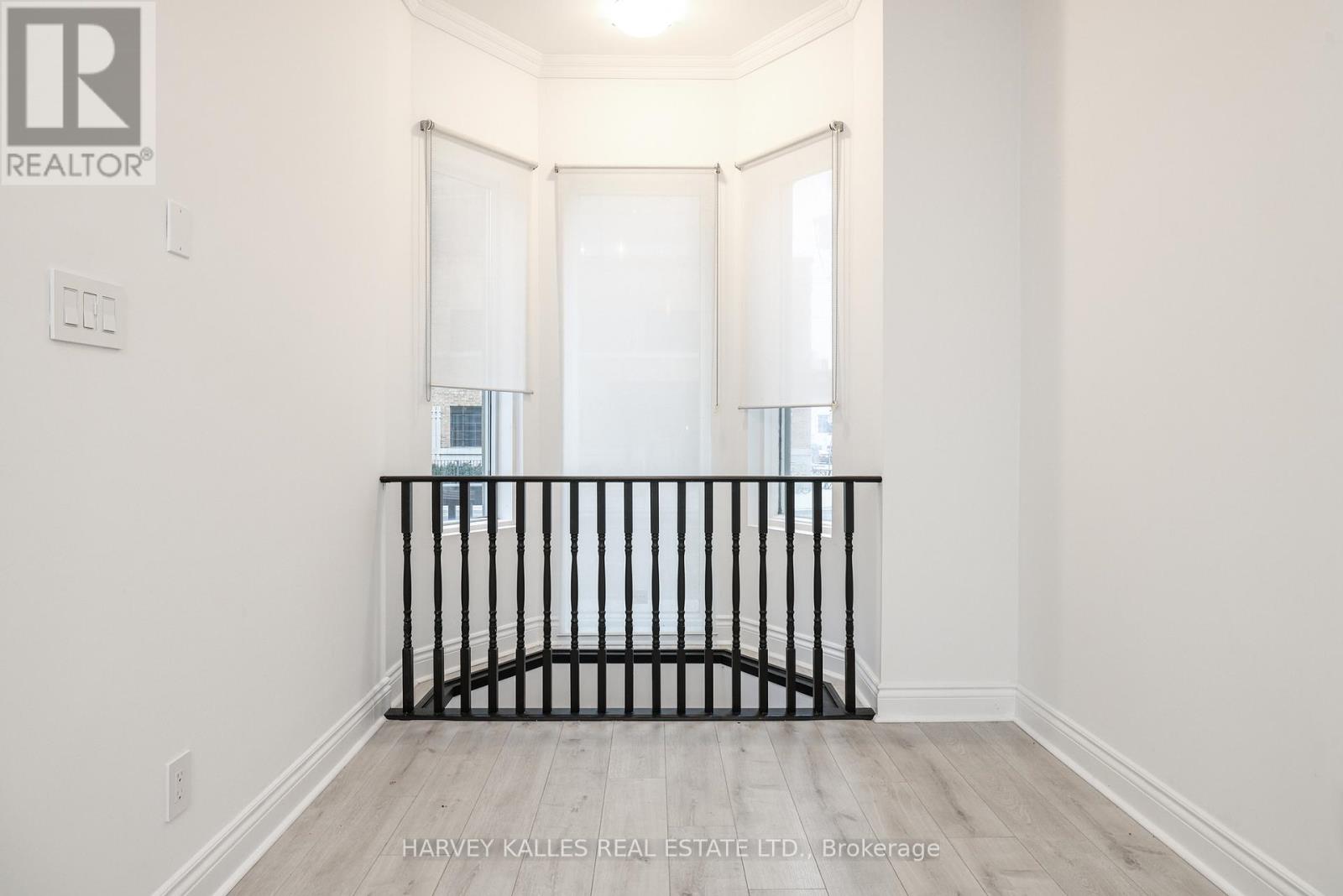 530 RICHMOND STREET W - 19