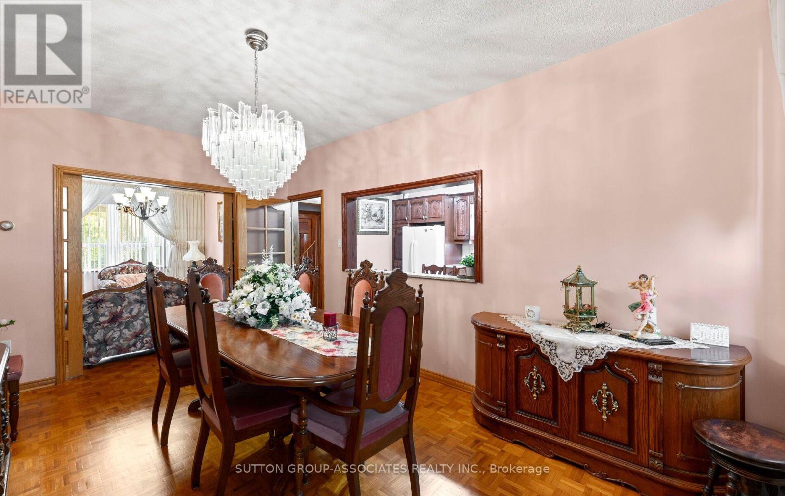 183 GLENHOLME AVENUE - 11