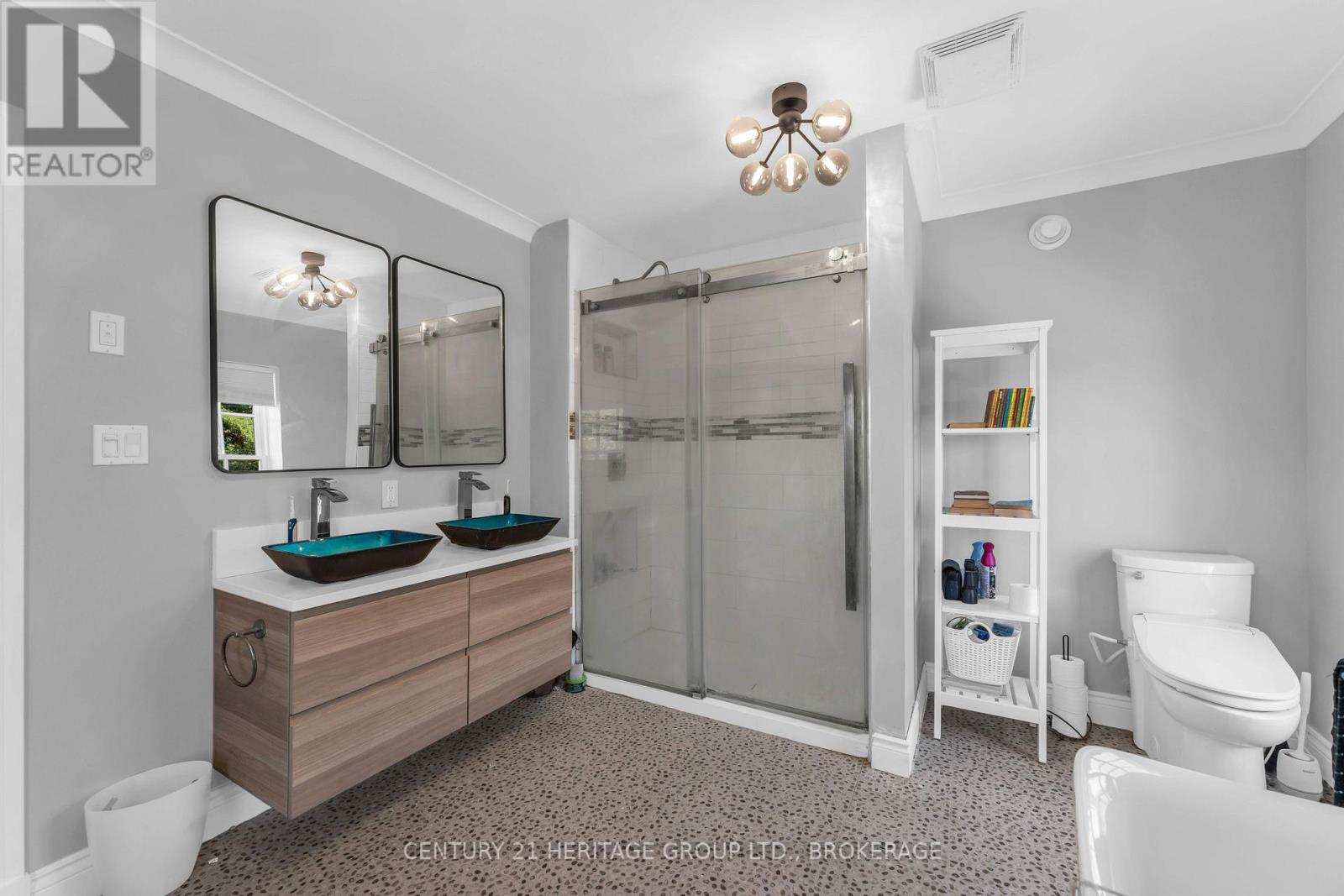 509 MAPLE LAWN DRIVE - 23