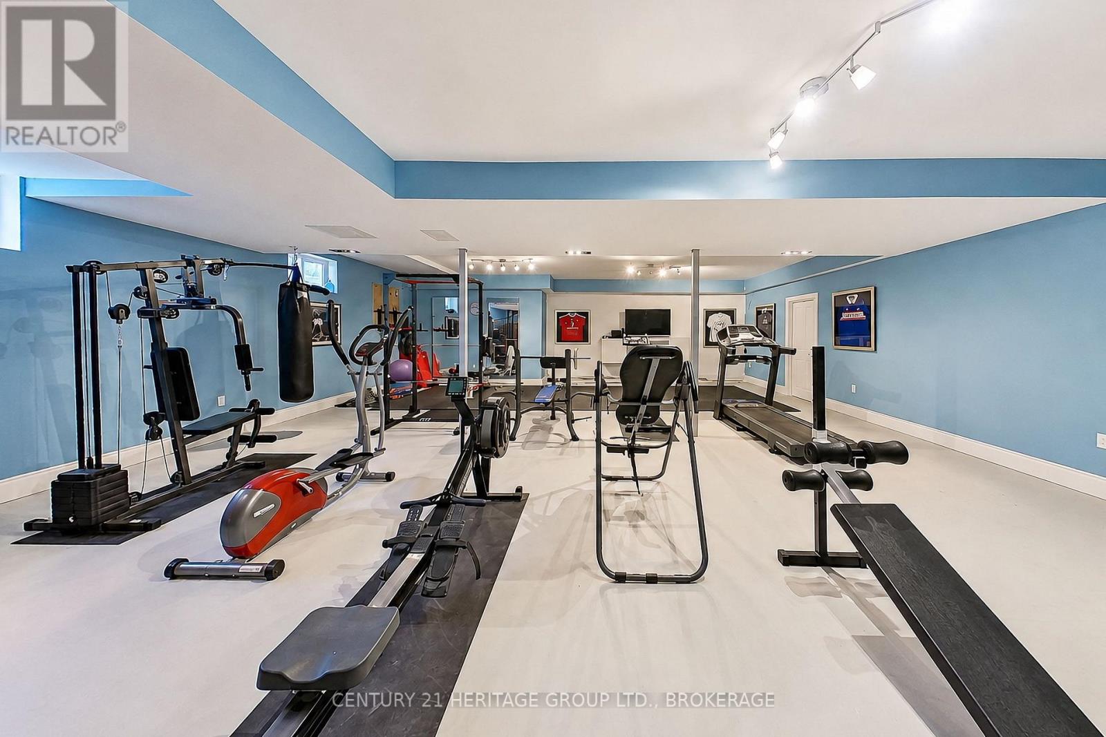 509 MAPLE LAWN DRIVE - 40