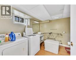 11 Poplar Crescent, Springbrook, AB T4S1V3 Photo 21