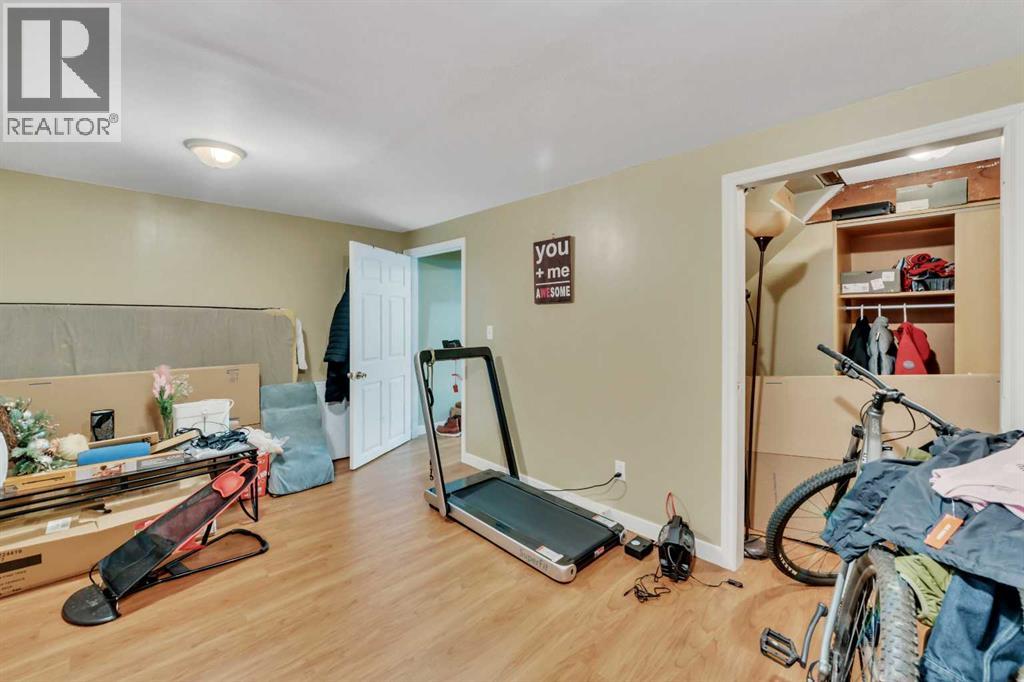 11 Poplar Crescent - Image 23