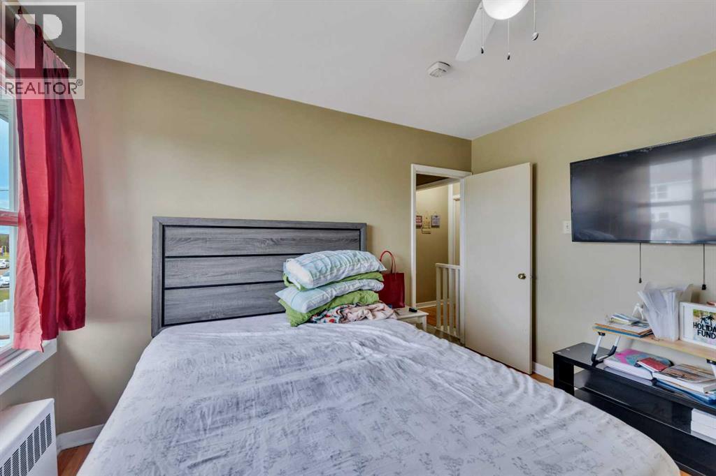 11 Poplar Crescent - Image 15