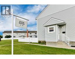 11 Poplar Crescent, Springbrook, AB T4S1V3 Photo 32