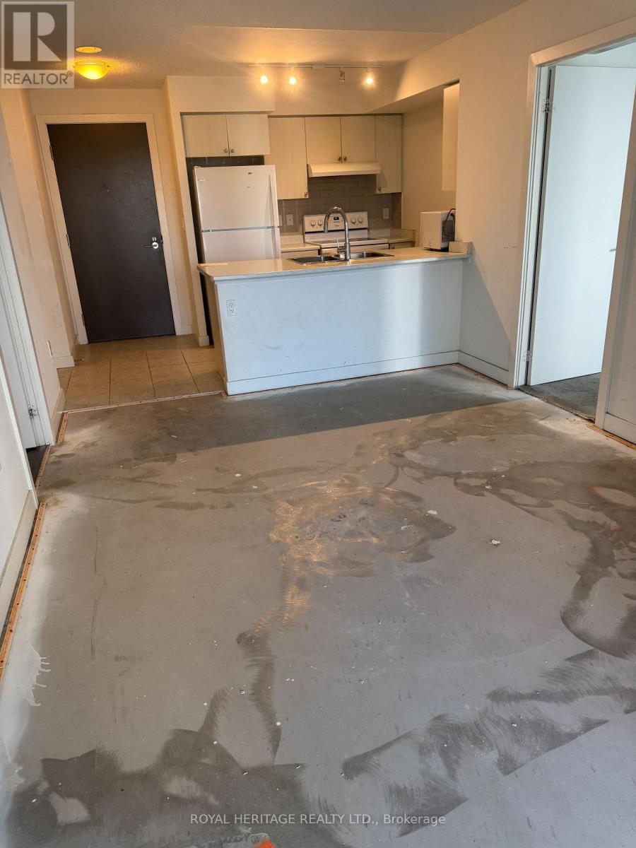 #403 1346 DANFORTH ROAD - 13
