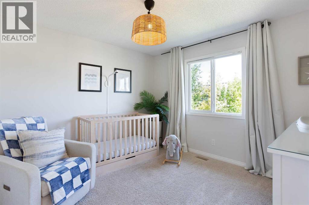 2363 Baywater Crescent SW - Image 28