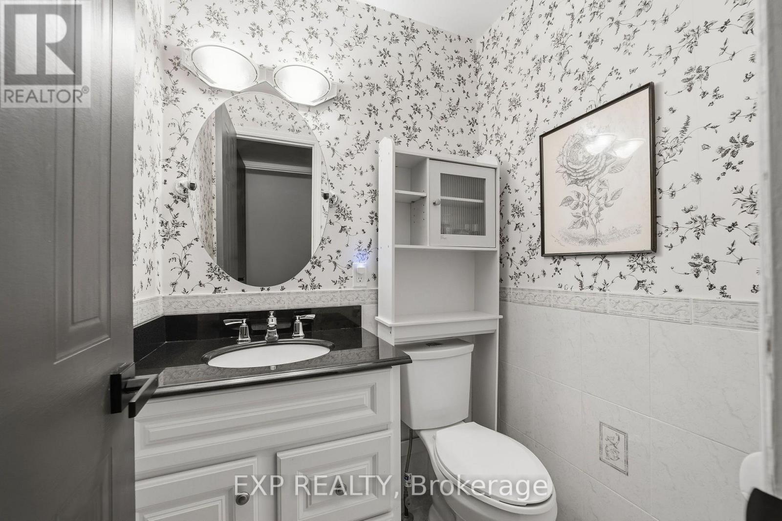 #49 511 ADMIRAL DRIVE - Image 11