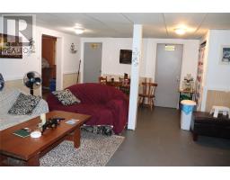 13 Woodland Street thumbnail 19