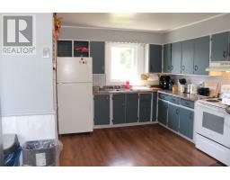 13 Woodland Street thumbnail 7