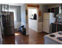 13 Woodland Street thumbnail 9