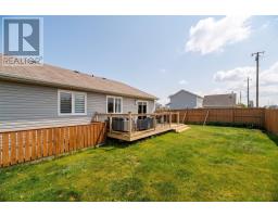 3 Hollyberry Drive thumbnail 19