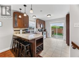 3 Hollyberry Drive thumbnail 6