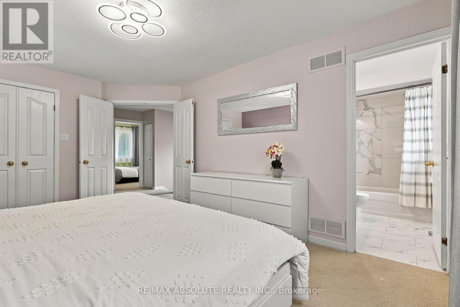 3 Bed, 3 Bath House for Sale in Ottawa – 26 MILNER DOWNS CRESCENT, Ottawa – MLS# X13656528 - Image 27