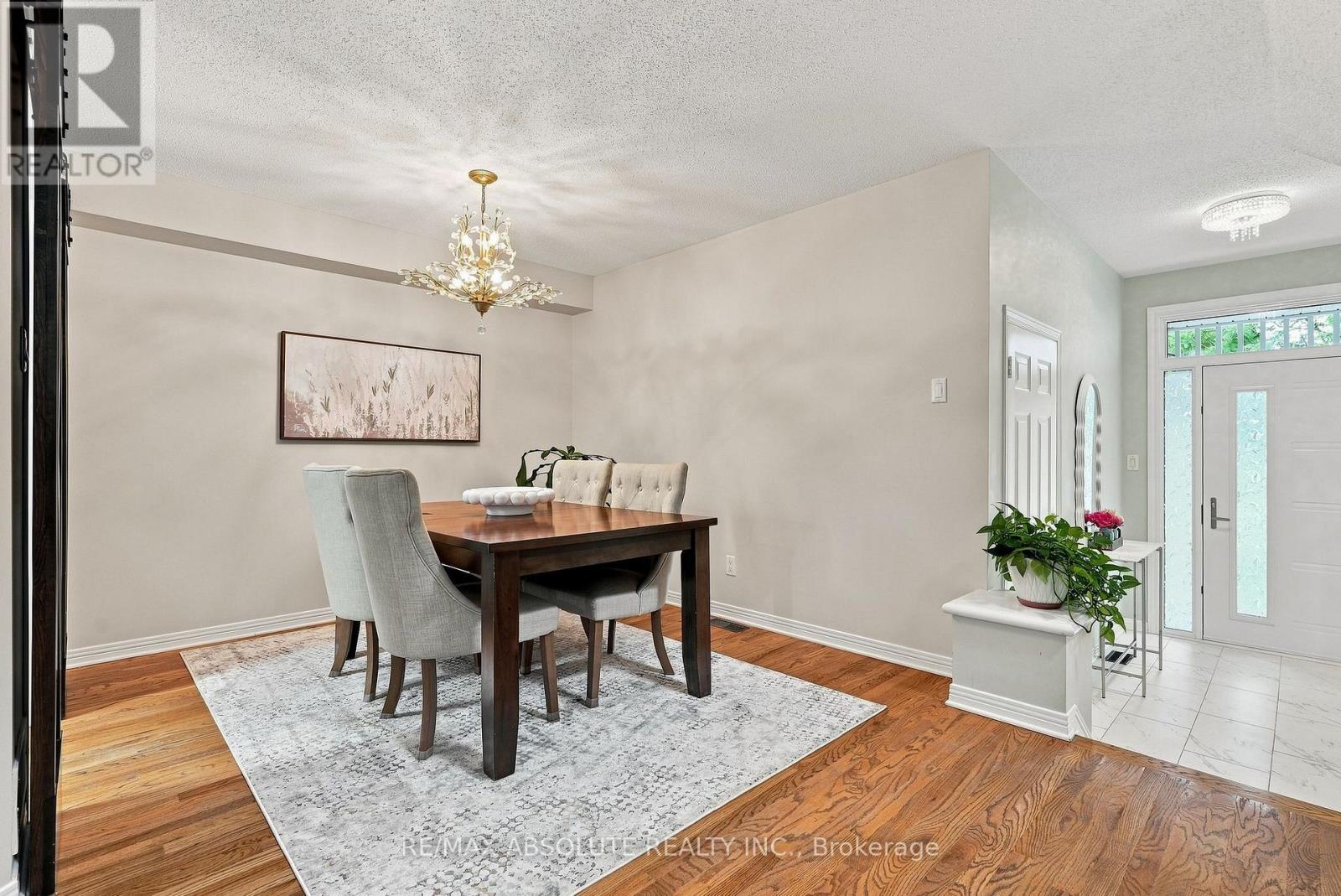 3 Bed, 3 Bath House for Sale in Ottawa – 26 MILNER DOWNS CRESCENT, Ottawa – MLS# X13656528 - Image 6
