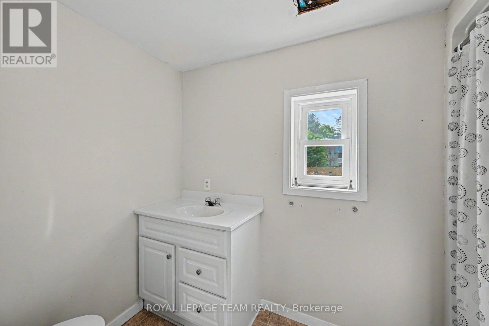 10526 VAN ALLEN ROAD - 16