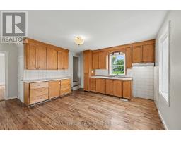 Primary Bedroom - 10526 Van Allen Road, North Dundas, ON K0E1S0 Photo 6