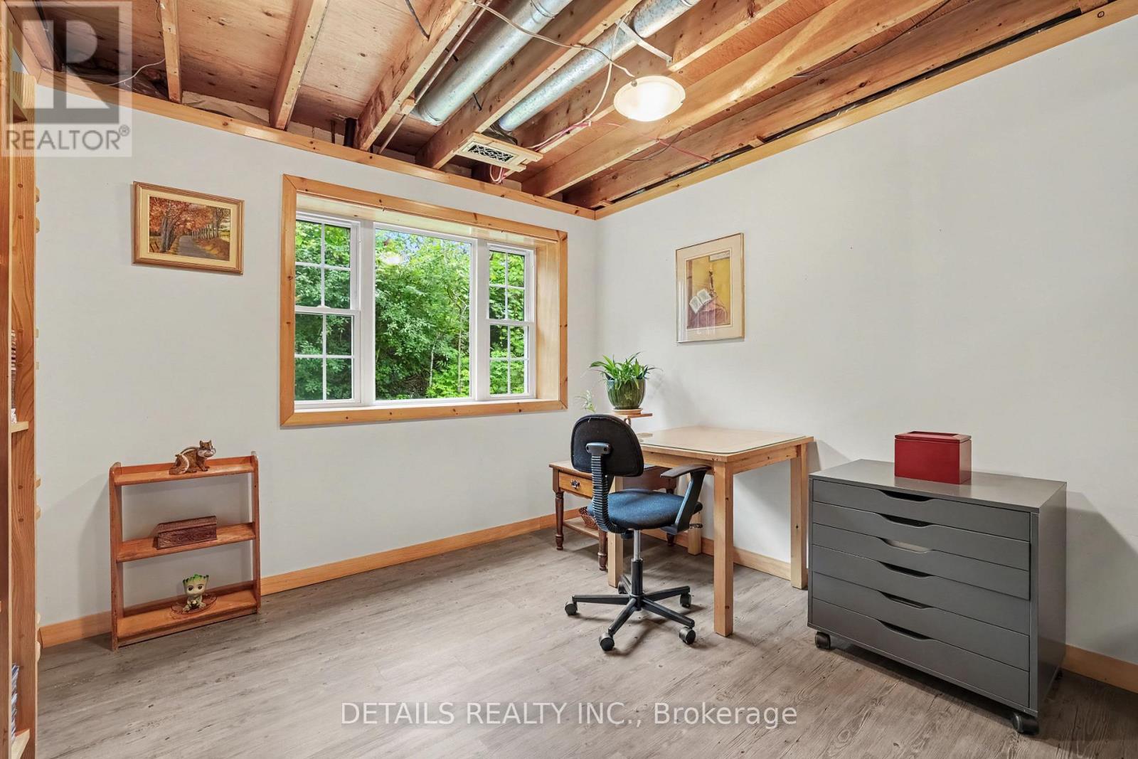 225 SCOTCH LINE ROAD W - Image 18
