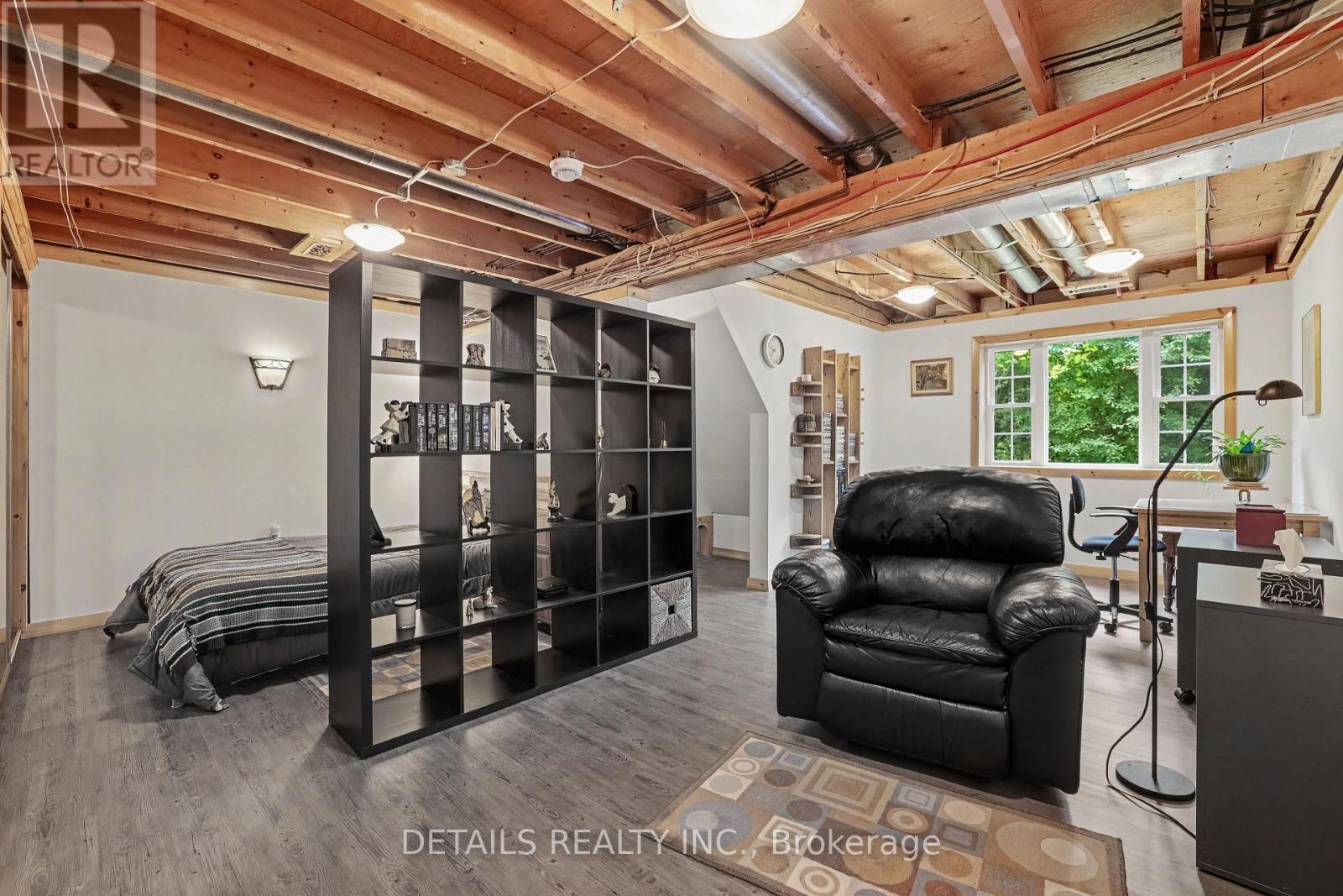 225 SCOTCH LINE ROAD W - Image 19